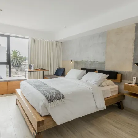 Primera Parada Lofts by Wynwood-House