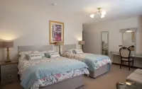 Keef Halla Country House Hotels near Aldergrove House of Prayer