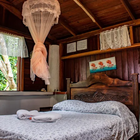 Chalet Hibiscus