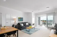 Boulevard North Lakes