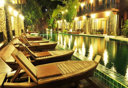 2. 고 타오 비치 ..