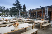 Flamingo Resort & Spa Hotels in Sonoma County