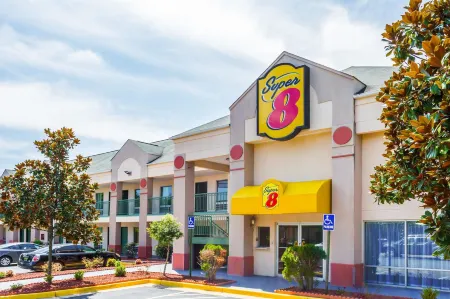 Super 8 by Wyndham Stafford Отели в г. Гриффис-Уайдуотер