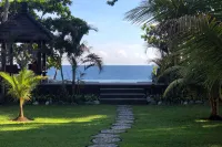 Devi's Place Tejakula Hotel berhampiran Pantai Bembeng
