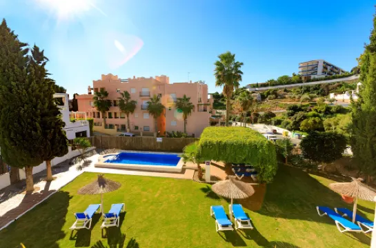 At Almoraide Suites Rooms