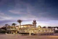 منتجع واكوا بارك كورال سي هوليداي Hotels near Магазин сувениров "У Hassana"