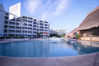 Aquamarina Beach Hotel Cancun