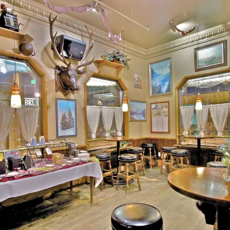 Historic Anchorage Hotel