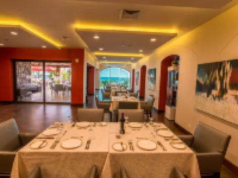 Crocs Resort & Casino Hoteles en Jacó