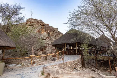 Khowarib Lodge - Pool