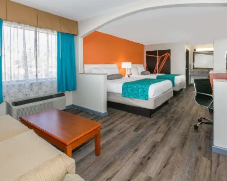 Howard Johnson by Wyndham Lafayette Hotels in Lafayette