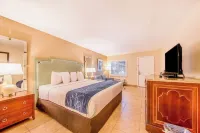 Seasons Florida Resort