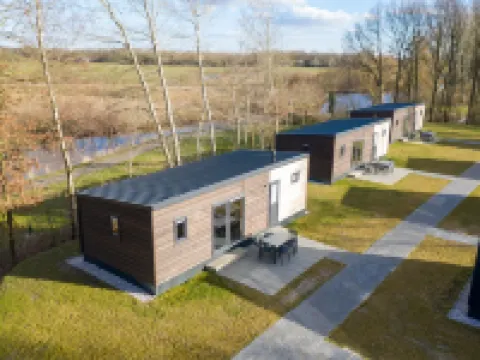 靠近森林的現代小木屋 酒店