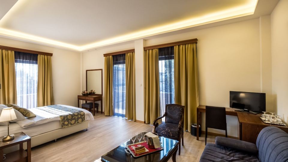 Rex Hotel