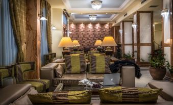 Rex Hotel