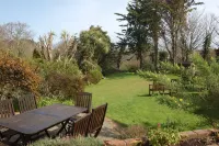 Hotel la Michele Hotels near Sausmarez Manor