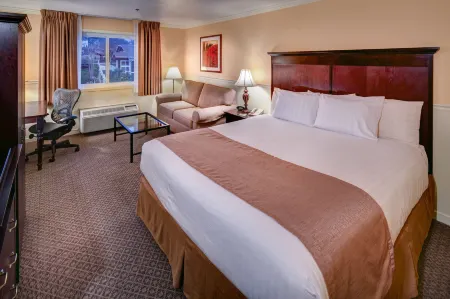 Lake Natoma Inn Отели в г. Эльдорадо-Хиллз