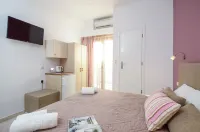 Panormos Hotel and Studios