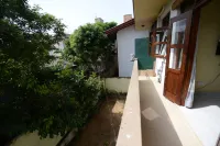 벨라 카사 아파트먼트 Deva Sabhawa 주변 호텔