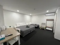 Abajaz Motel-Central-King Bed-Shaded Parking Hôtels à : Longreach