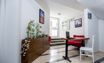 Arney SUITES