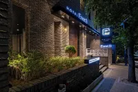 ホテル イースト 9 大関嶺博物館周辺のホテル