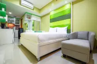 Strategic Studio the Oasis Cikarang Near Omni Hospital Hotels in South Cikarang