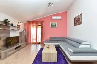 House Galizana 1962