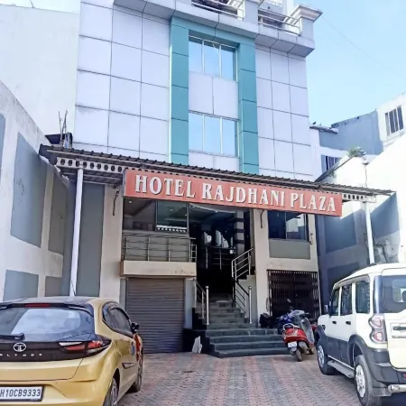 Hotel Rajdhani Plaza