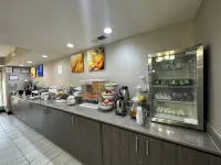 Comfort Inn & Suites Frisco - Plano - breakfast