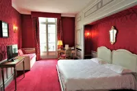 Hôtel le Régent Các khách sạn ở Longpont