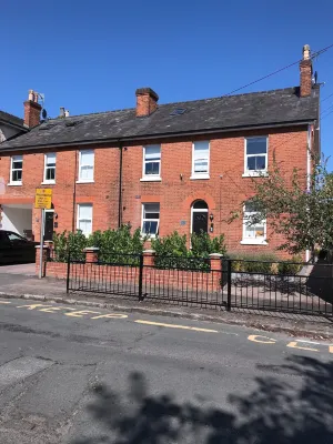 Flat 1 Helena House, 1-Bed, Sleeps 2, Garden