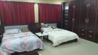 Dabotov Hotel and Suites Hotels near Community