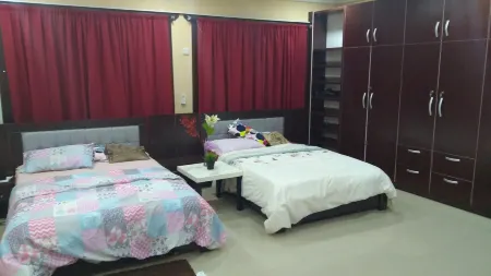 Dabotov Hotel and Suites Отели в г. Илорин