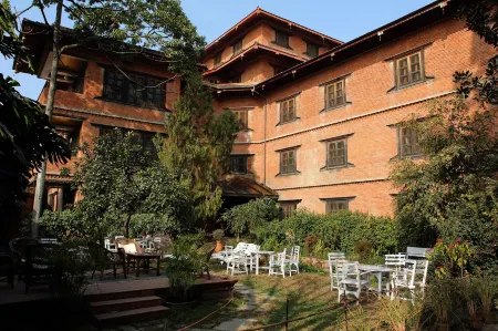 Vajra Hotel Отели рядом с достопримечательностью «Национальный музей Непала»