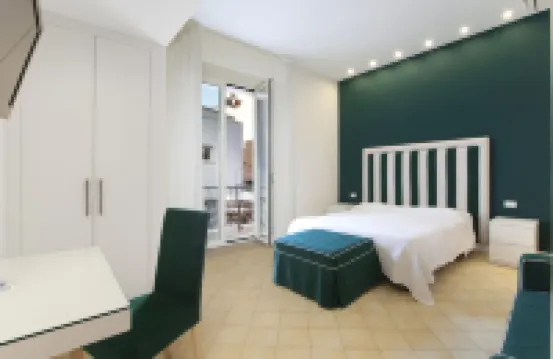 Sorrento Apartments One Hotel berhampiran Pantai Leonelli’s