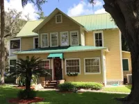 Dolan House B&B Hotels in Hernando County