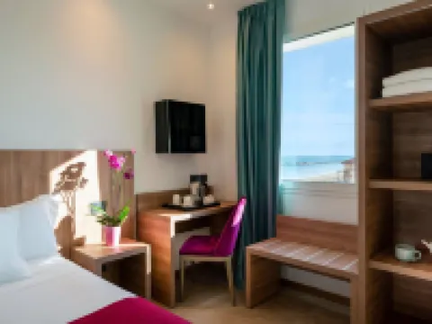 You & Me Beach Hotel Hotels in Viserbella