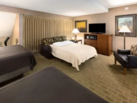 Arrowwood Resort Hotel and Conference Center - Alexandria Hotels in La Grand Township