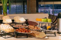 Bravia Hotel Niamey - sarapan