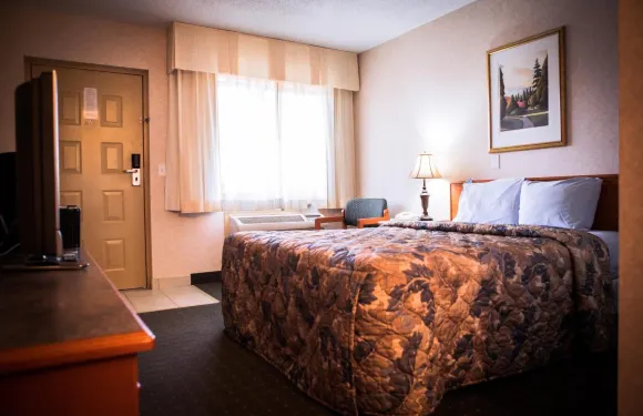 蘭利高速公路酒店