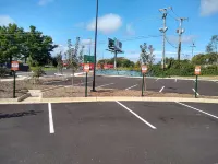 Holiday Inn Express & Suites ROANOKE – CIVIC CENTER by IHG - parking