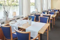 Hotel Schiff am Rhein Hotels in Stein