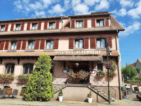 Hostellerie Saint Florent Отели в г. Элиженбер