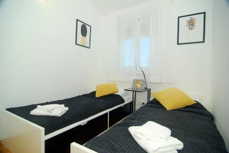 Apartment Flynn Отели рядом с достопримечательностью «Church of St. Charles Borromeo»