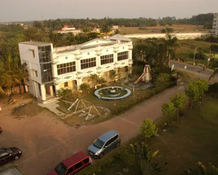 Hotel Deepak Hotels in Bakkhali