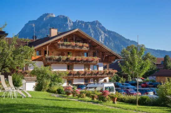 Hotel Helmer Hotels near Castle Neuschwanstein