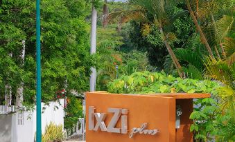 Hotel Ixzi Plus