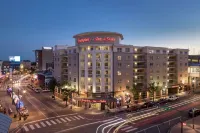 Hampton Inn & Suites Memphis at Beale Street Hotel di Memphis