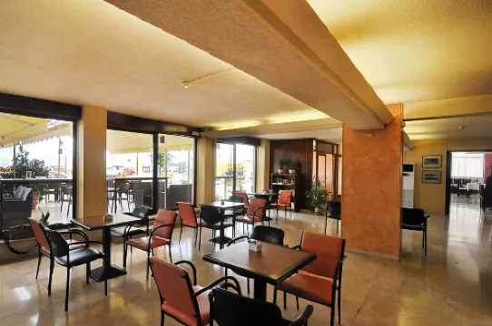 Hotel Atlantis Mahlzeiten Photos